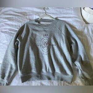 Doen x Gap collab sweatshirt